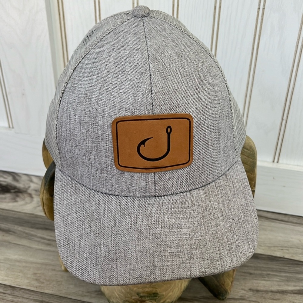 Avid Men’s Lay Day Trucker Fishook Hat
